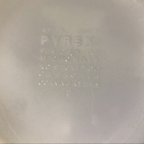 Vintage Pyrex Butterfly Gold 471-B 500ml. Without lid - Picture 7 of 8